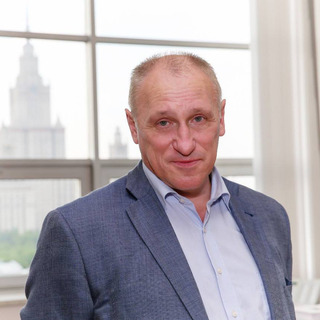 Александр Аузан